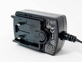 Buslink Hu10450-15061 New Ac Adapter Power Supply Switching With Us Uk Au Eu Kr Jp Plugs Black