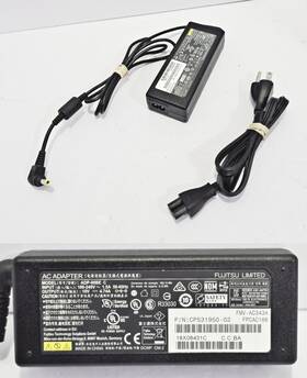 Fujitsu Fmv-ac343a Genuine Laptop Charger Ac Adapter Power Supply Fmv-ac323a 19v 4.74a 100w