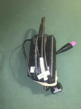 0957-2304 Hp 0957-2305 Genuine 35w Ac Adapter Model 32v 12v 1094ma 250ma With Cord Oem