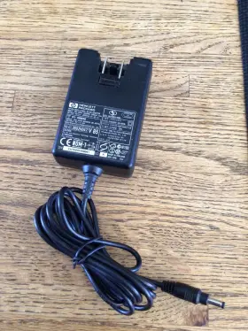 C6320-61605 Hp 3892h047 Genuine Ac Dc Wall Adapter Model P/n 6v 2000ma