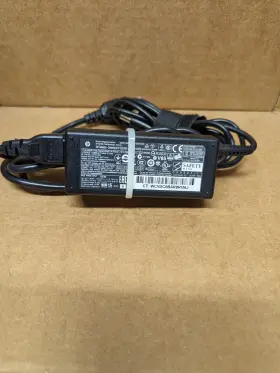 677774-003 Hp Ppp009d Ac Adapter 100-240vac 50-60hz To 19.5vdc - Tested Working