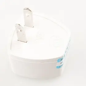Cnmx-hardlines-533485 Irulu Universal Uk Us Eu To Power Adapter Converter Plug Electronics