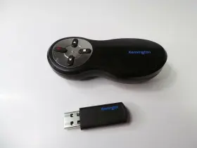 M01354-d Laser 33374-d Kensington Wireless Presenter Presentation Remote With Usb Receiver