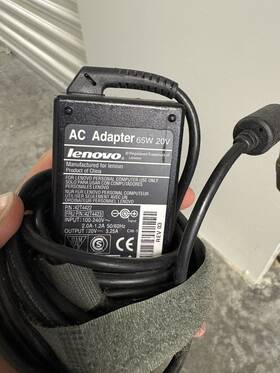 Lenovo 42t4422 Power Supply Ac Adapter 20v