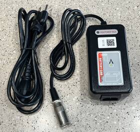 Power Tech Hp1202b 24v 1.2 A High 3-pin Xlr Mobility Charger New Us Seller